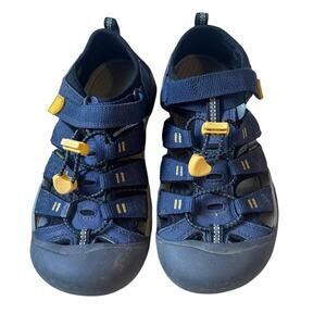 Keen Blue Hybrid Shoes Size 4 Youth‎